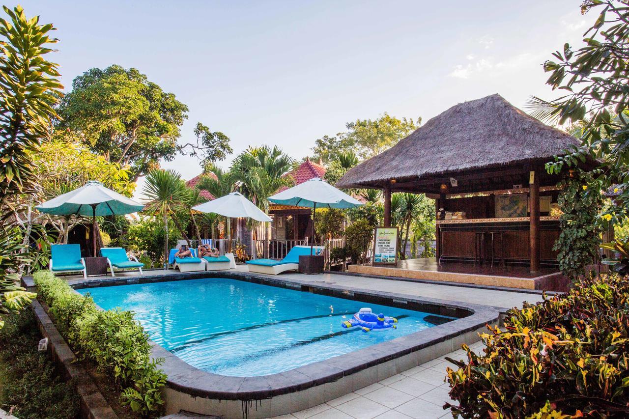 Lotus Garden Huts Hotel Nusa Lembongan  Exterior photo