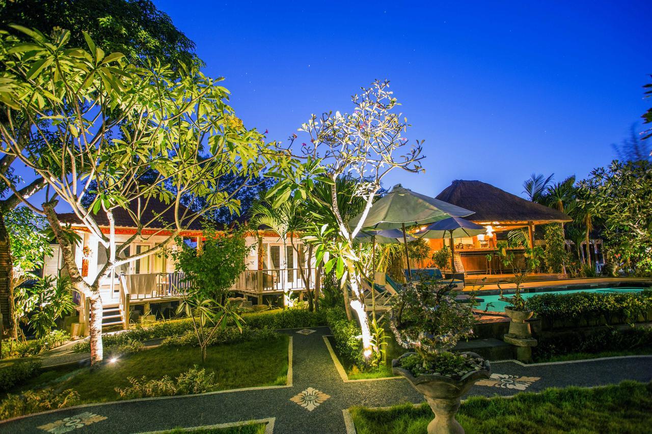 Lotus Garden Huts Hotel Nusa Lembongan  Exterior photo